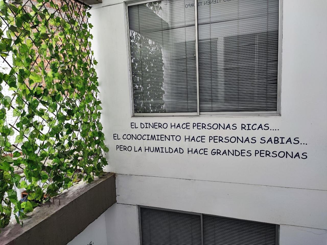 Hotel Casa Galvez มานิซาเลส ภายนอก รูปภาพ